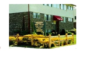 Building Photo - Luna Apartments