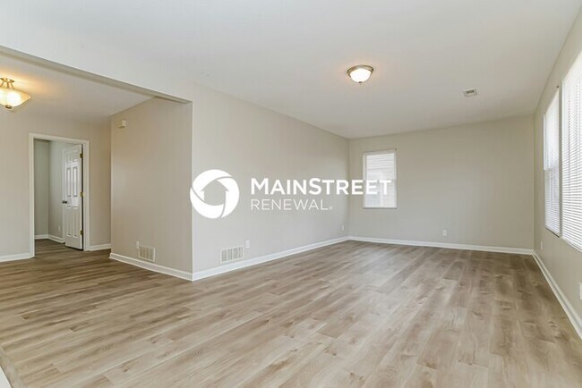 Building Photo - 4 Bedroom Pet-Friendly Home in Kansas City...