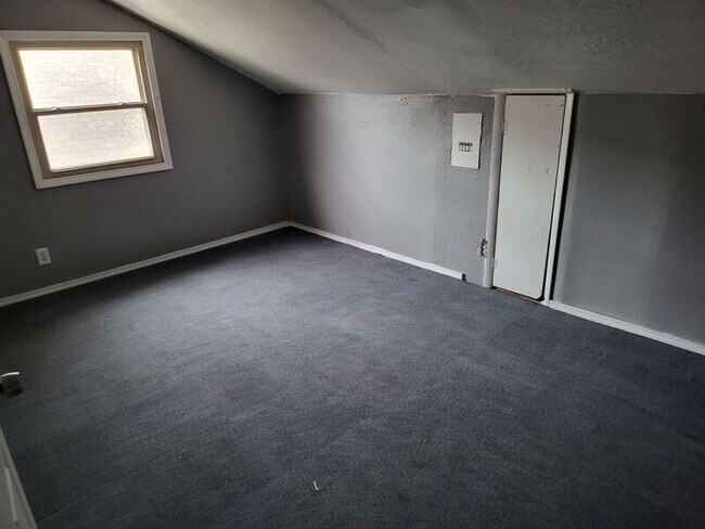 Foto del edificio - 3405 W 99th St