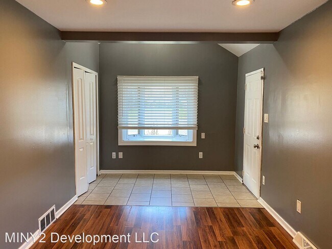 Foto del edificio - 3 br, 1 bath House - 11396 Cadillac Avenue
