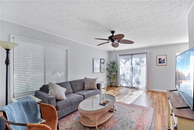 Foto del edificio - 807 Mallery St