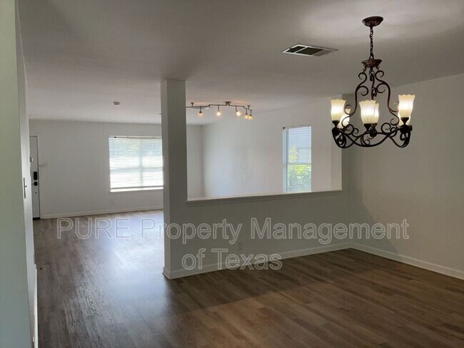 Foto del edificio - 9120 Frock Ct