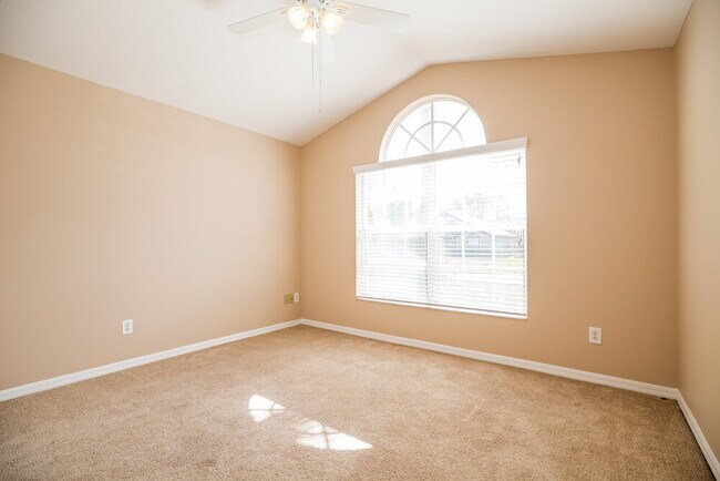 Building Photo - 2225 Cobblefield Cir