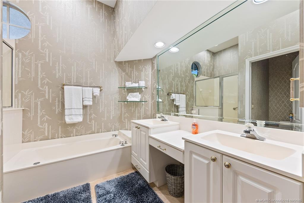 Foto del edificio - 13009 Harbour Ridge Blvd