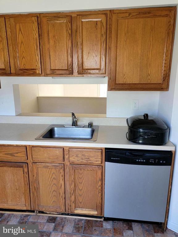 Foto del edificio - 2710 Red Oak Ln