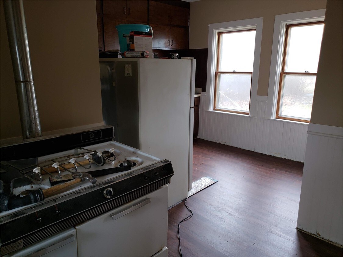 2527 Granite St Unit 2R, ster, MA 01570 Room for Rent in ster