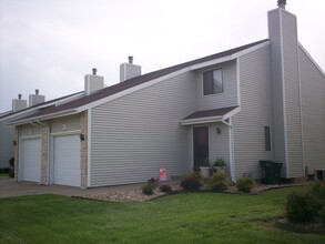 Building Photo - 2113 SW Brandywine Ln