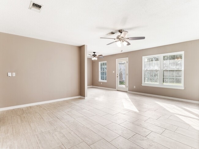 Building Photo - 2208 Gontier Dr