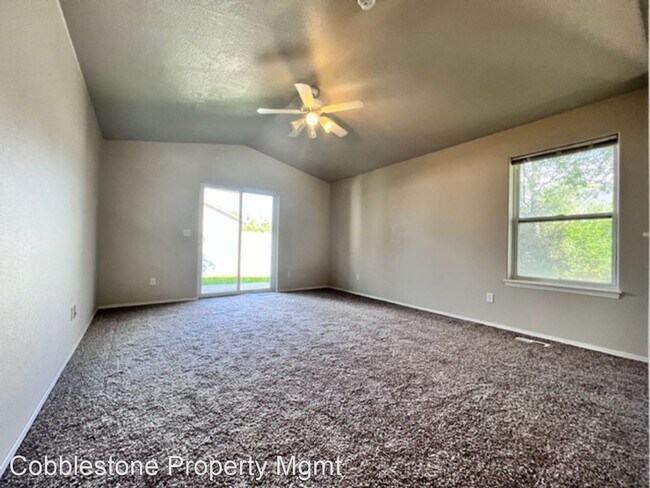 Foto del edificio - 3 br, 2 bath House - 3400 Coachman Ct