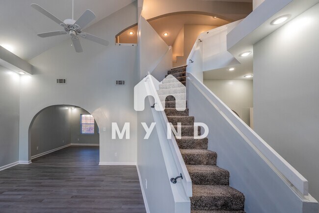 Building Photo - 2802 Pahokee Trce