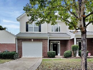 Building Photo - 1410 Nicklaus Dr