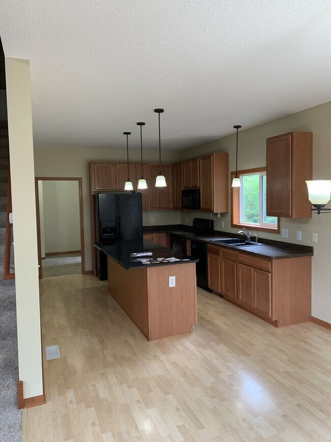 Building Photo - 21318 Hytrail Cir