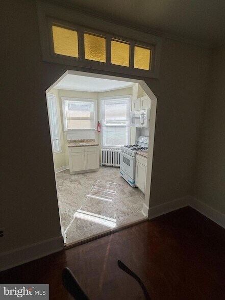 Foto del edificio - 540 00 E Johnson Street Unit 2