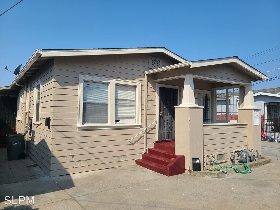 3707 Brookdale Ave, Oakland, CA 94619 Condo for Rent in Oakland, CA