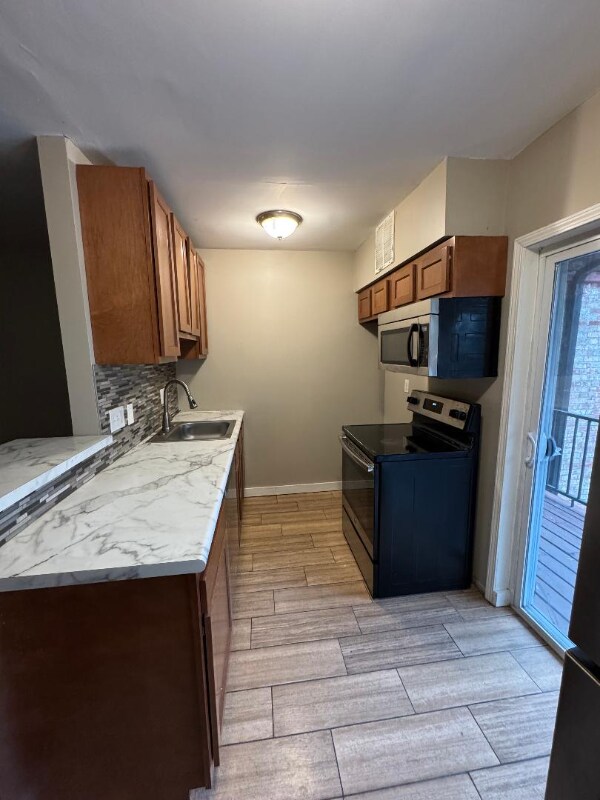 Foto del edificio - 1201 Franklin Ave