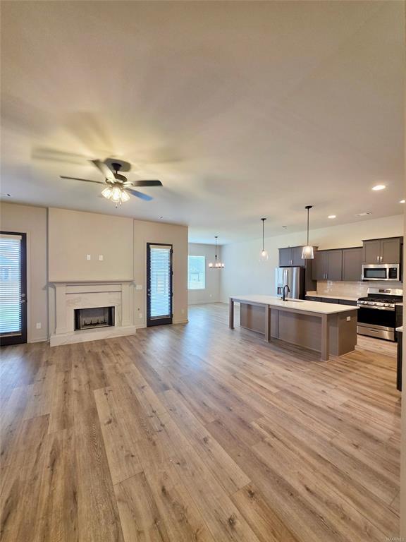 Building Photo - 9592 Dakota Dr