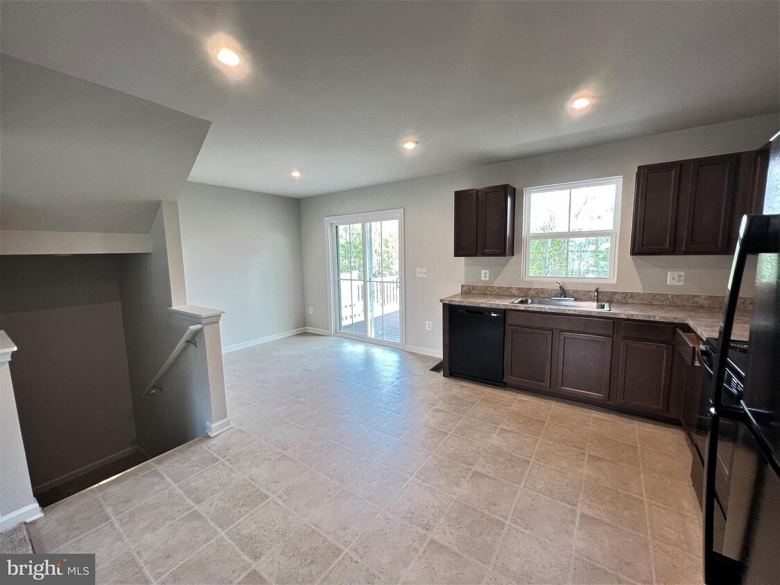 307 Williams St, Strasburg, VA 22657 Townhome Rentals in Strasburg VA