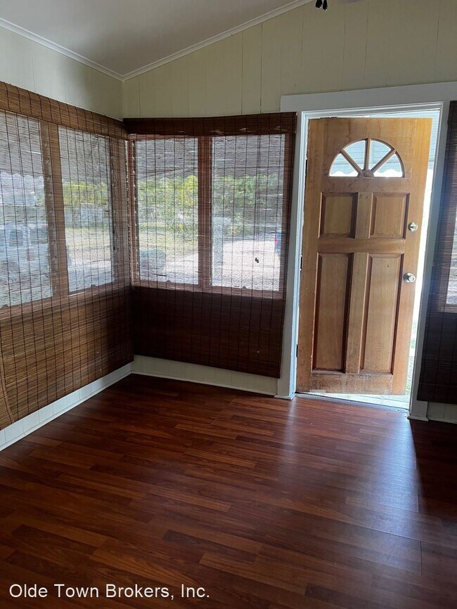 2 br, 1 bath House - 2308 Vine St. photo'
