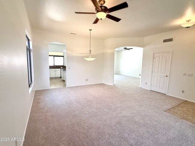 Building Photo - 4208 E Hamblin Dr