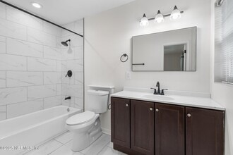 Building Photo - 4103 San Remo Dr