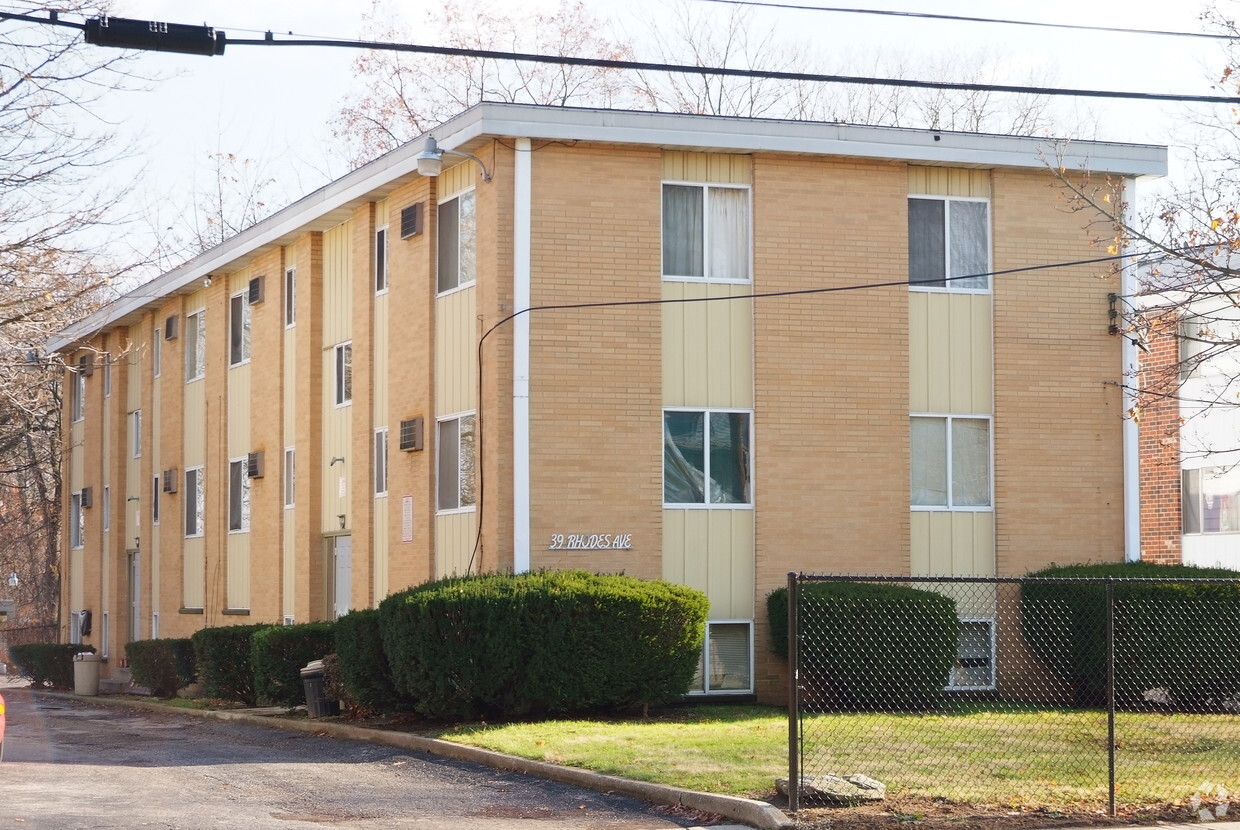 Building Photo - Rhodes Avenue Apartments