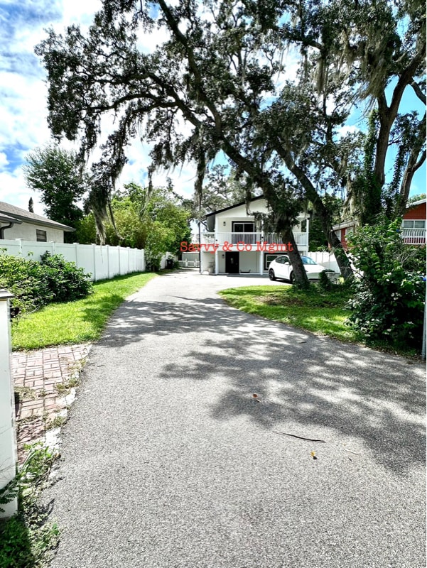 Building Photo - 423 Ololu Dr