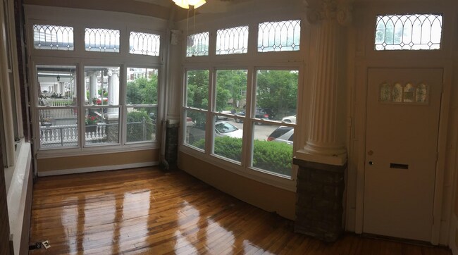 Foto del edificio - 5129 N 15th St
