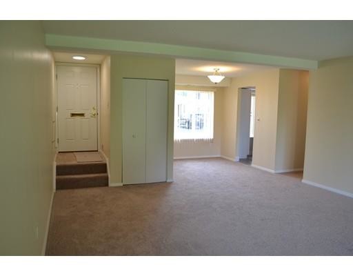 Building Photo - 39 Nassau Dr