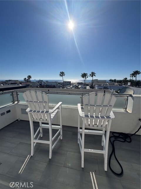 Foto del edificio - 1120 Palm Dr