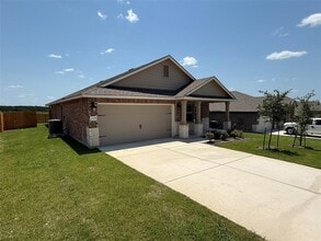 Building Photo - 229 Creekfall Rd