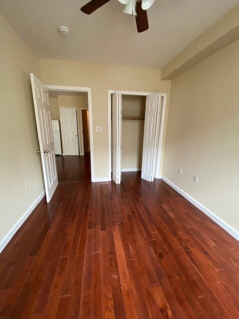 Foto del edificio - 692 Summit Ave