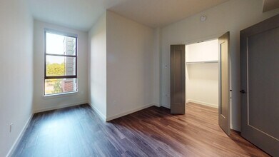 Interior Photo - Griffis Edgemoor