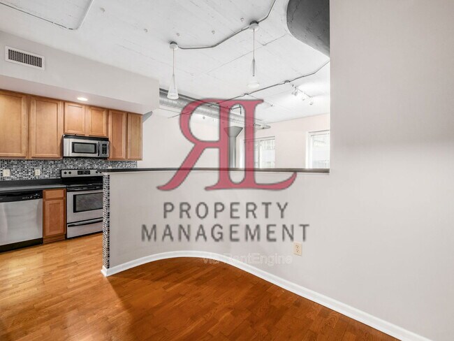 Foto del edificio - 221 N Front St