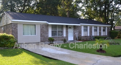 Building Photo - 1992 Beechnut St