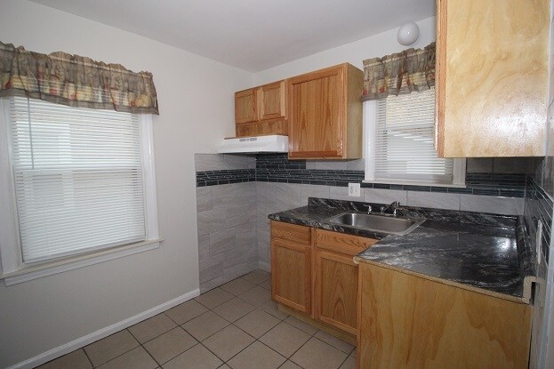 Foto del edificio - 22458 Tuscany Ave