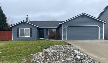 Building Photo - 1904 Leavenworth Pl