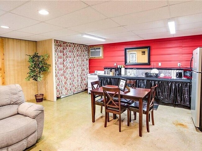 Foto del edificio - 3609 SW 12th St