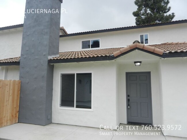 Foto del edificio - 6729 Luciernaga Pl