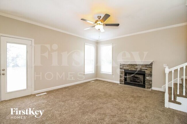 Foto del edificio - 120 Covington Drive