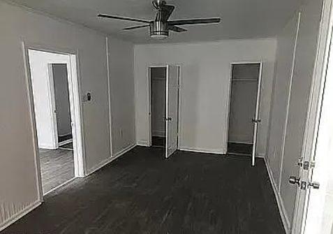 Foto del edificio - 144 Neatherwood Dr