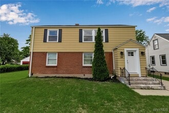Building Photo - 28 Campbell Ave