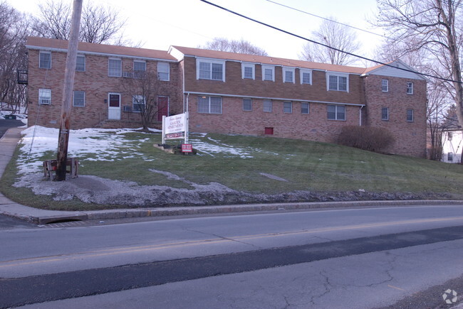 Building Photo - Mill Street Manor