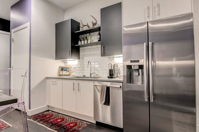 Building Photo - 2550 Lawrence St Building Photo - 2550 Lawrence St