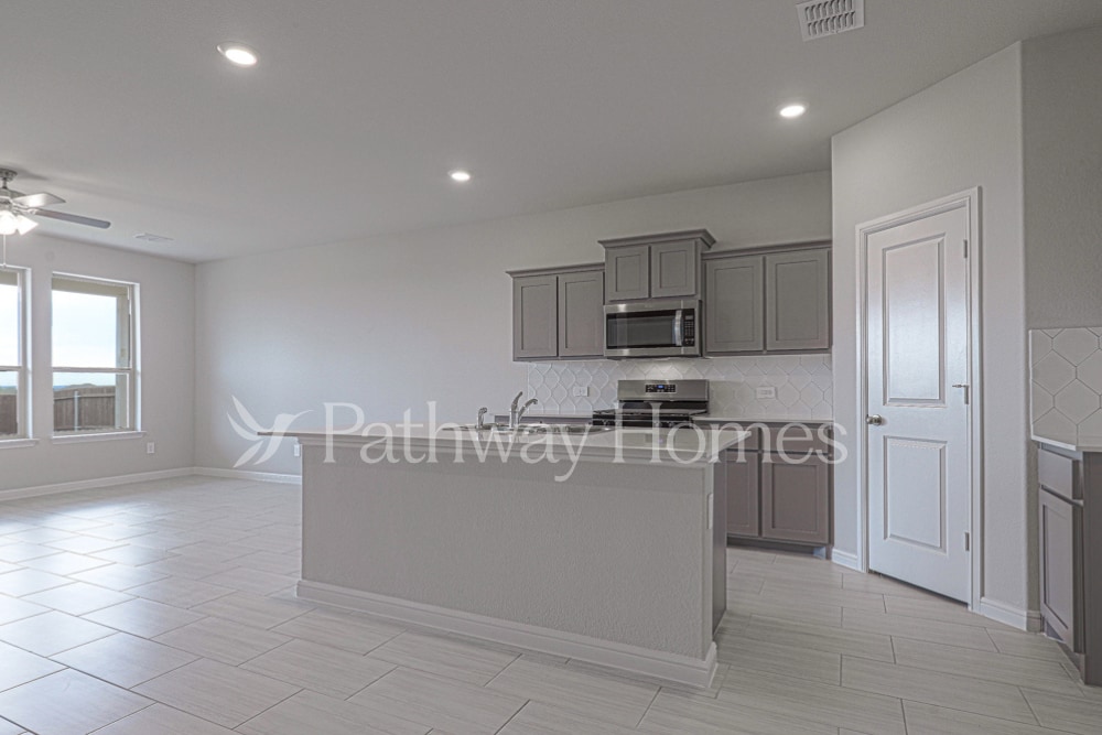 Building Photo - 9736 MCCLANE FARM Dr
