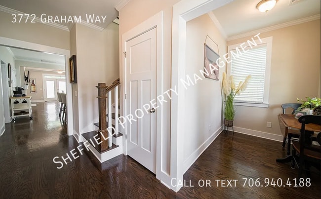 Building Photo - 3772 GRAHAM Wy