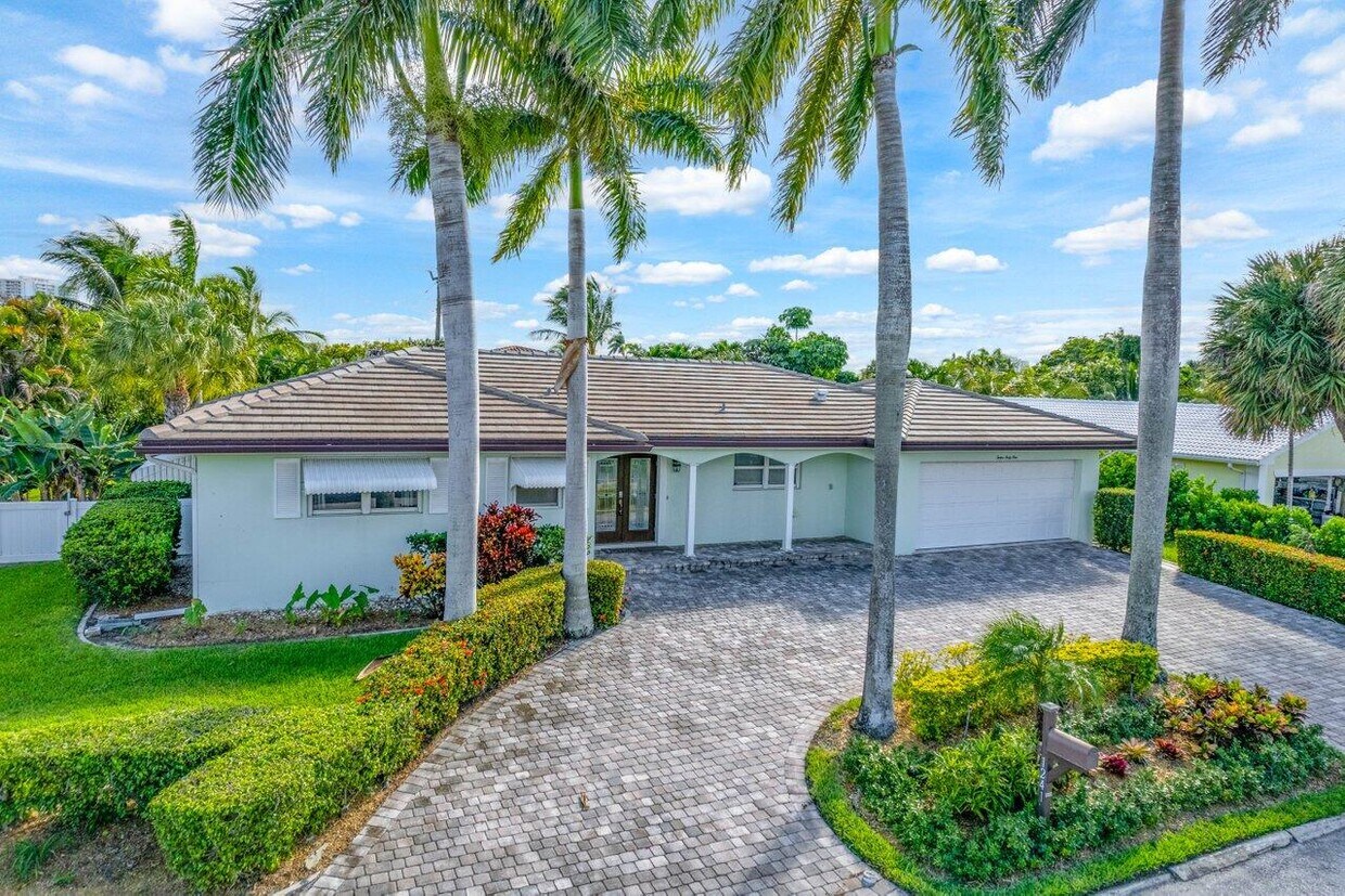 Foto principal - 1241 Emerald Dr