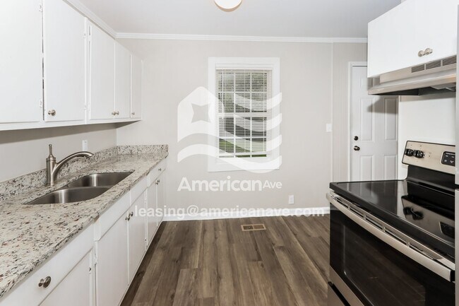 Building Photo - 603 Courtland Ave