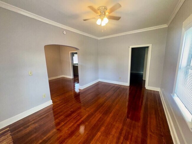 Foto del edificio - 2330 S Ferncreek Ave