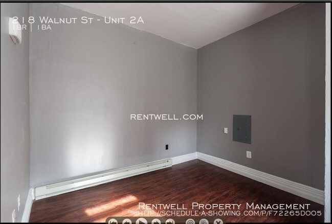 Building Photo - 218 Walnut St