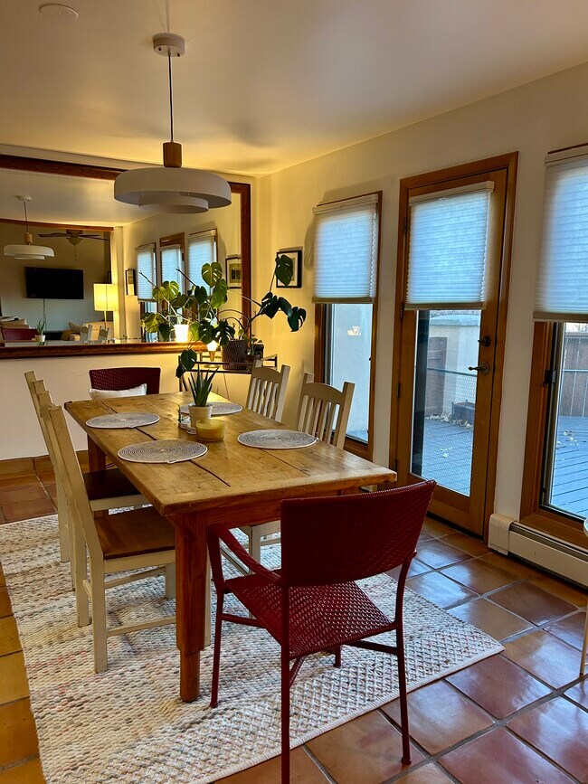 Foto del edificio - 2831 Plaza Verde